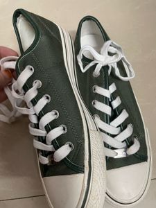 Stylish Green Canvas Sneakers