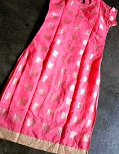 Elegant Pink &amp; Gold Kurta