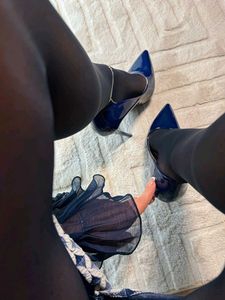 Shiny Sheer Black Tights