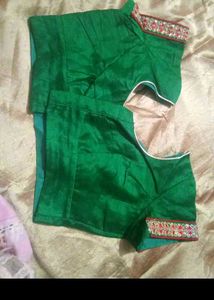 Designer Embroidered Saree with Blouse