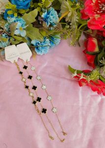 Elegant Clover Bracelet White