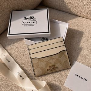 Coach Signature Card Holder Wallet
