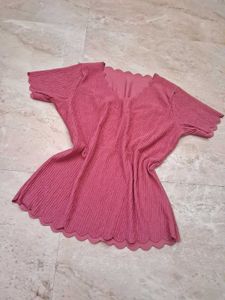 Chic Pink Textured Top