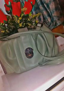 Elegant Ladies Purse