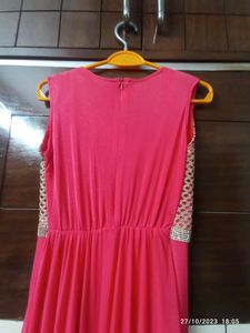 Elegant Pink Maxi Dress