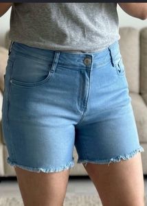 last price blue shorts