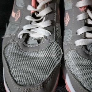 Asian Women's Running Shoes