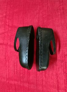 Doll's Black shoes of 1970s