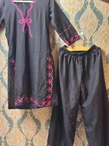 Elegant Black Kurta Set with Pink Embroidery