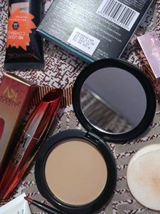 Makeup bundle