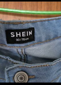 (Shein)Light Wash Wide Leg Cuffed Jeans