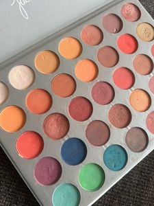 Jaclyn Hill Eyeshadow Palette