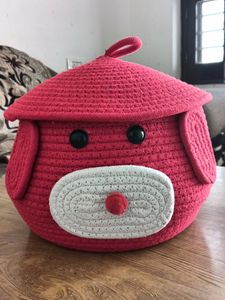 *Cute Bear 🐻 Woven Basket with Cap*