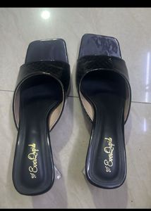 Ever Qupid Black Heels