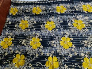 🇳🇿💫🎀Elegant Black &amp; Gold Floral Print Saree