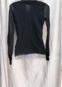 I. Unique Textured Long Sleeve Top