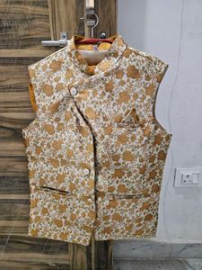 Floral Ethnic  Kurta Set with Jacket Golden