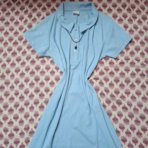 bluee dress