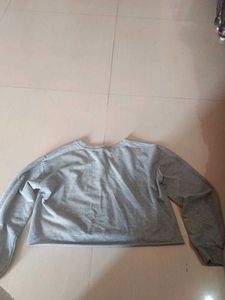 Grey Cropped "Heimish Memory" Sweatshirt
