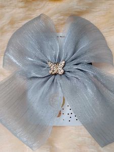 Elegant Pearl Bow Hair Clip set of 2