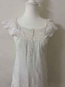 White Lace Trimmed Blouse ✨🤍