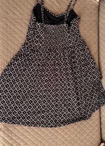 Chic Black &amp; White Print Mini Dress
