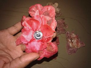 Set of 6 Floral lace pachs