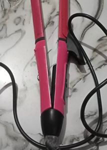 Nova Hair Straightener and Curler