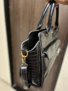 Miraggio Chic Black Croc-Embossed Handbag