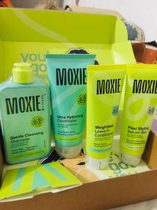 Moxie Curly Haircare Set😍🥹