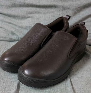 Men's Leather Slip on size 9 👟