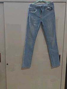 Light Wash Slim Fit Jeans