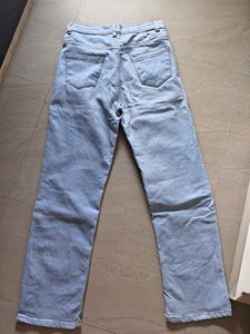 Light Wash Jeans
