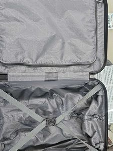 kamiliant trolly bag. Good condition