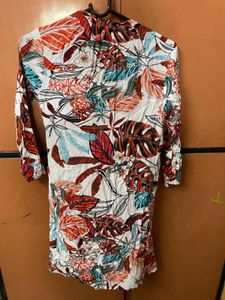 Vibrant Tropical Print Tunic Top
