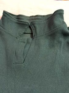 Green Sleeveless Top