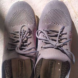 Casual Shoes - Comfortable Style