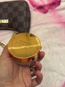 Swiss Beauty Loose Finishing Powder