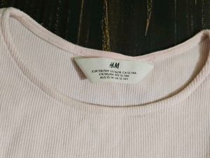 H&amp;M Pink Ruffle Top🎀💗