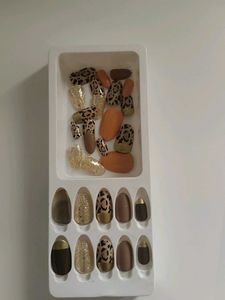 Leopard Print Press-On Nails