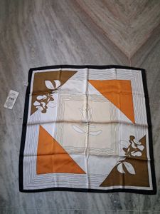 Stylish Printed Scarf