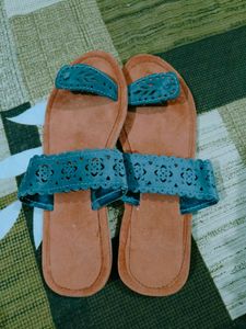 Flat Footwear
