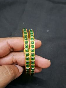 Beautiful Green 💚  Bangles Pair