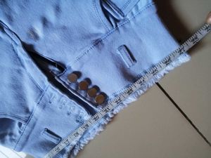 Light Wash Ripped High-Waist Jeans