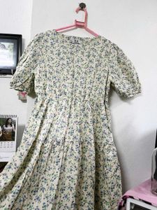 Floral Puff Sleeve Dress