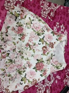 white Floral Top