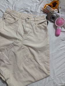 Cream Wide-Leg Jeans