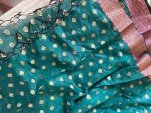 Elegant zari Green Dupatta