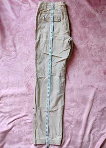 Low rise Women's Cargo Pants