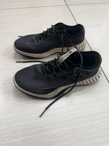 Adidas Bounce Training Shoes